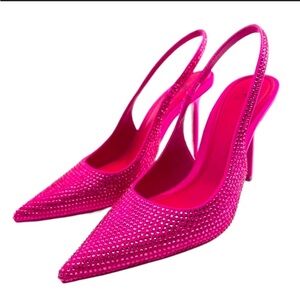 ￼
Zara Rhinestone Fuchia pink sling back heels 👠